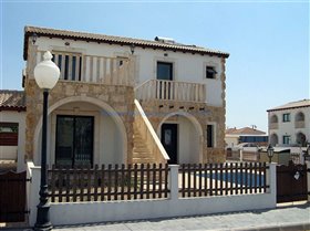 Image No.0-Maison de 3 chambres à vendre à Vrysoules