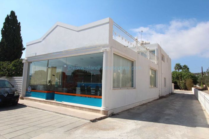 Image No.23-3 Bed Property for sale