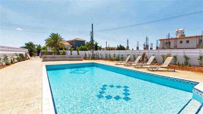 Image No.24-4 Bed Villa / Detached for sale