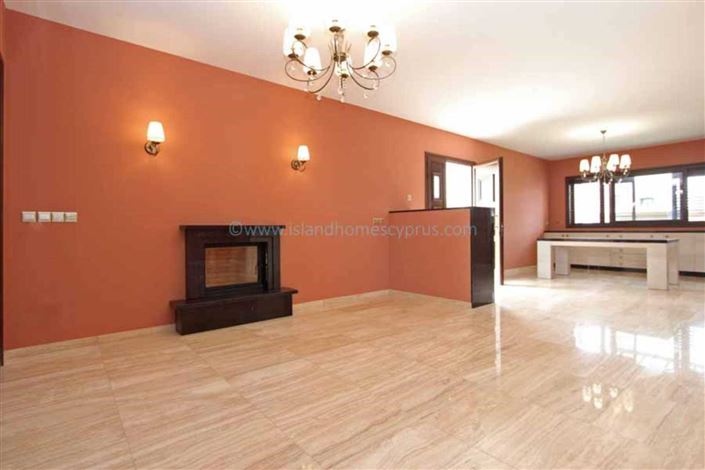 Image No.6-4 Bed Villa / Detached for sale