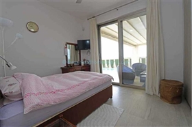 Image No.18-Villa / Détaché de 7 chambres à vendre à Ayia Thekla