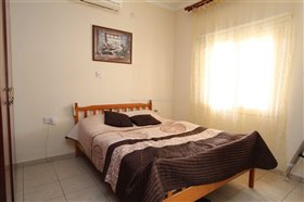 Image No.10-Bungalow de 2 chambres à vendre à Paralimni
