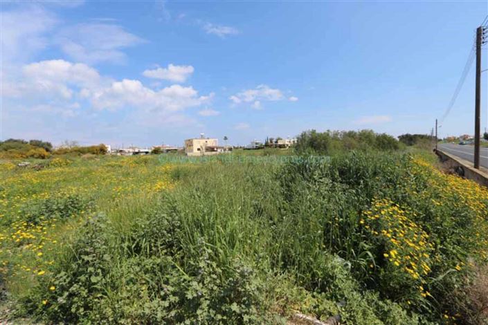 Image No.1-Terre à vendre à Paralimni