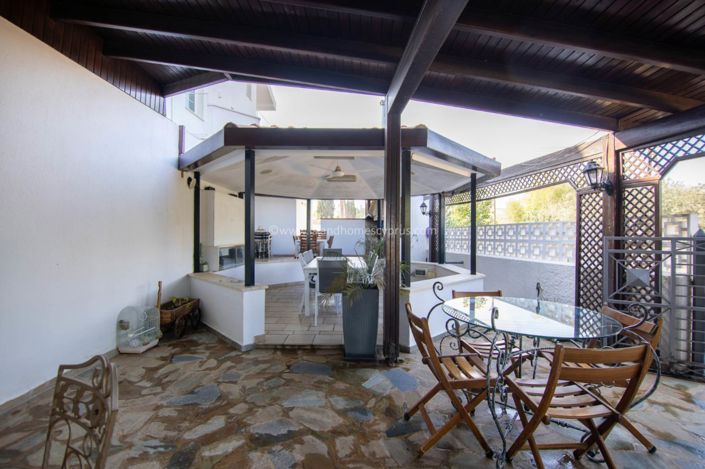 Image No.21-5 Bed Villa / Detached for sale