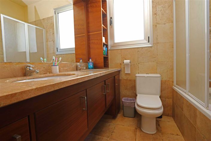 Image No.26-Villa / Détaché de 5 chambres à vendre à Paralimni