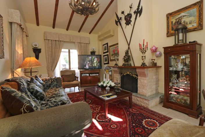 Image No.12-Villa / Détaché de 4 chambres à vendre à Paralimni