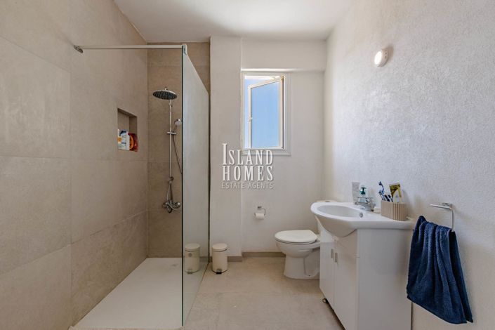 Image No.18-Appartement de 2 chambres à vendre à Pernera