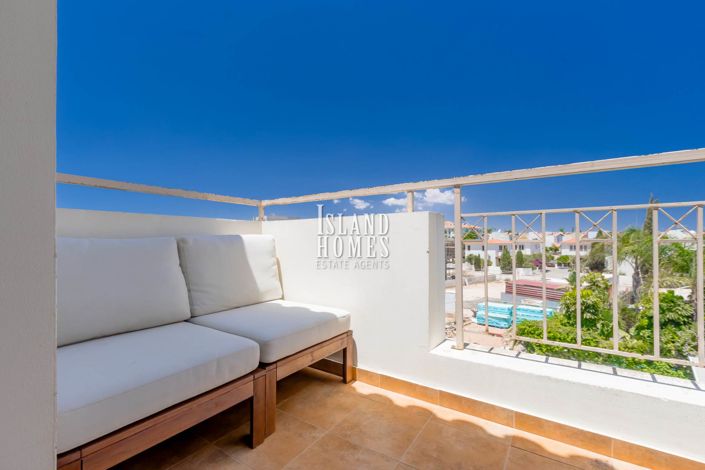 Image No.3-Appartement de 2 chambres à vendre à Pernera