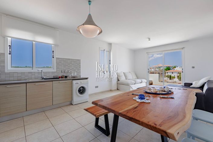 Image No.9-Appartement de 2 chambres à vendre à Pernera