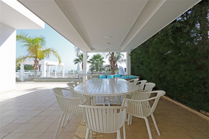 Image No.12-6 Bed Villa / Detached for sale