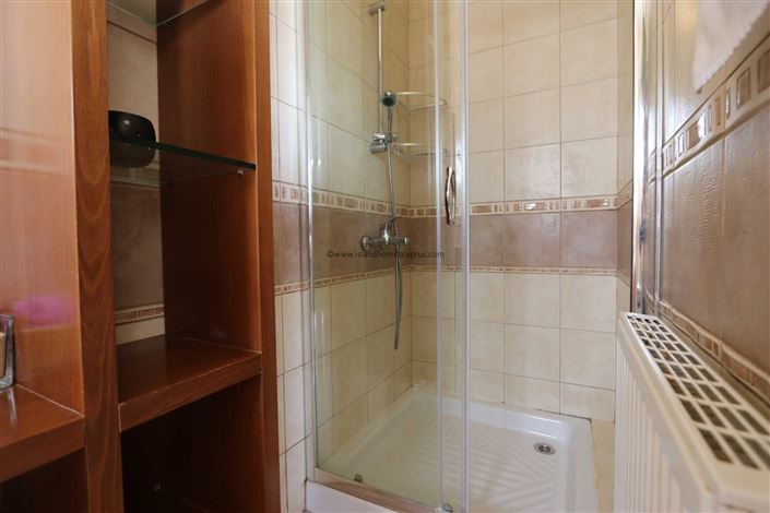 Image No.22-6 Bed Villa / Detached for sale