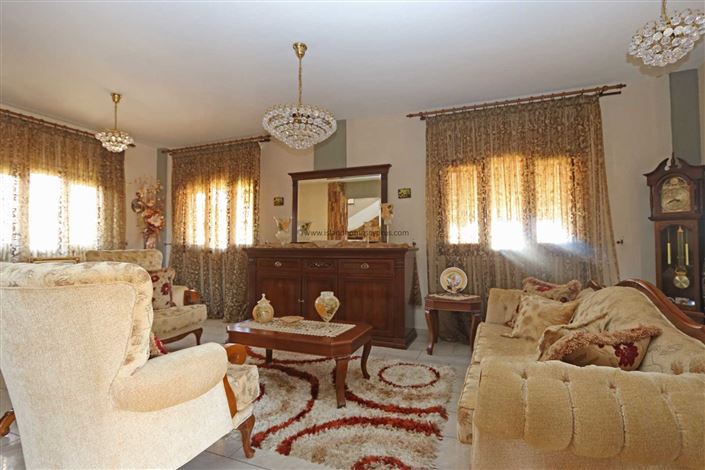 Image No.6-4 Bed Villa / Detached for sale