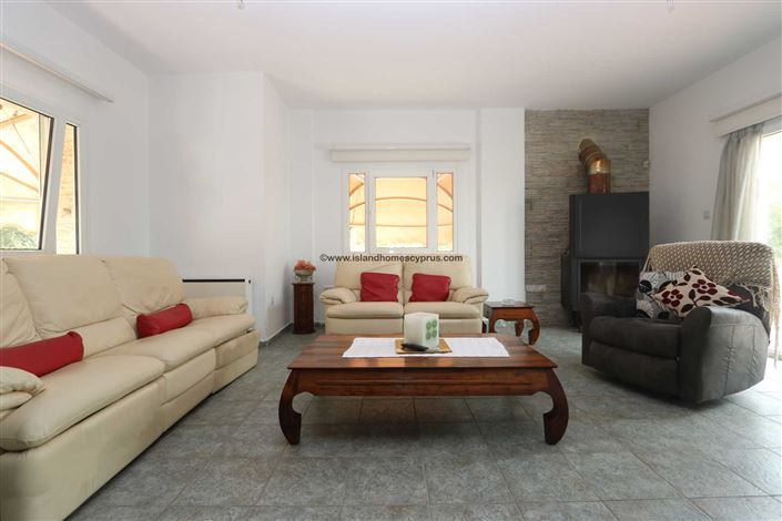 Image No.2-Villa / Détaché de 3 chambres à vendre à Kapparis