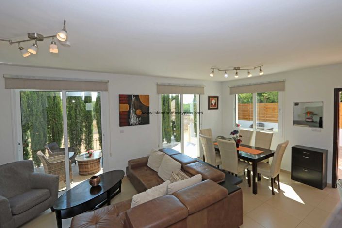 Image No.8-Villa de 3 chambres à vendre à Pernera