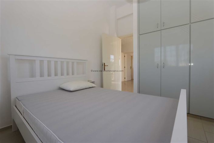 Image No.20-4 Bed Villa / Detached for sale