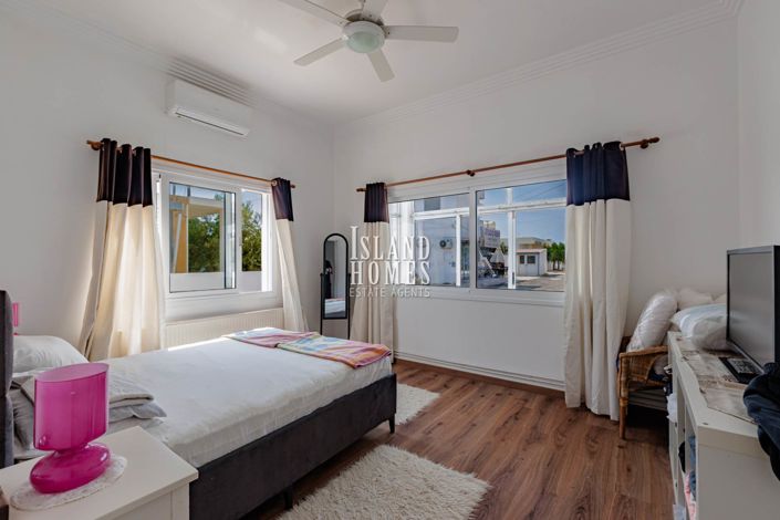 Image No.25-Bungalow de 2 chambres à vendre à Deryneia