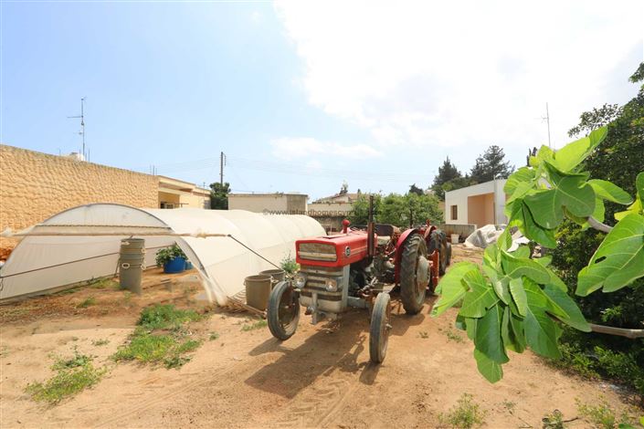 Image No.1-Terre à vendre à Sotira