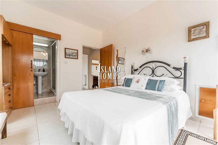 Image No.25-Villa / Détaché de 4 chambres à vendre à Protaras