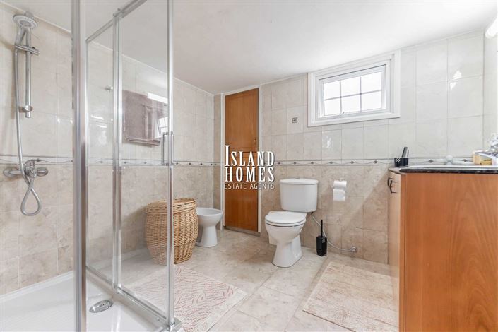 Image No.30-Villa / Détaché de 4 chambres à vendre à Protaras