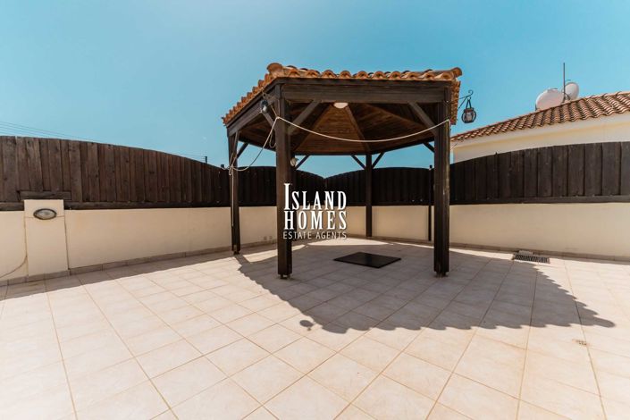 Image No.35-4 Bed Villa / Detached for sale