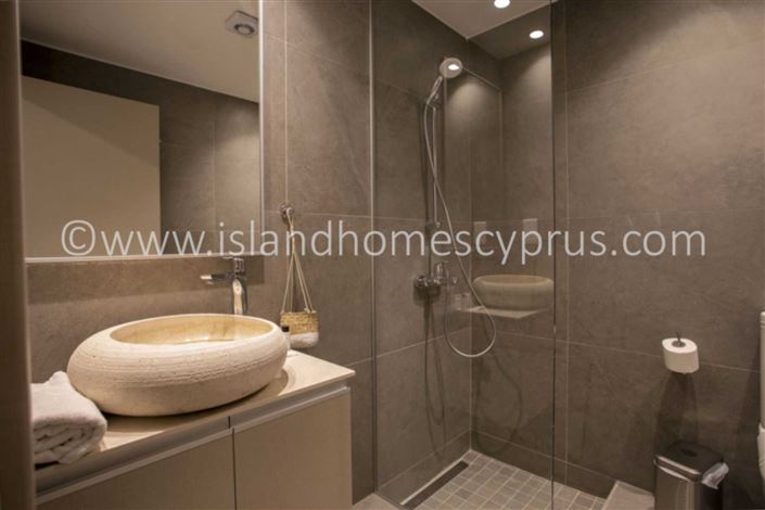 Image No.12-Villa / Détaché de 5 chambres à vendre à Ayia Thekla