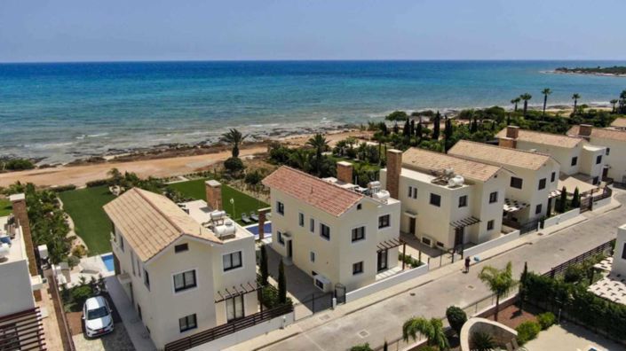Image No.5-5 Bed Villa / Detached for sale