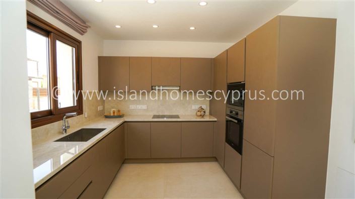 Image No.8-Villa / Détaché de 5 chambres à vendre à Ayia Thekla