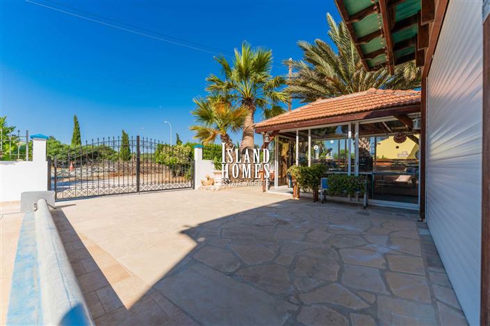 Image No.40-3 Bed Villa / Detached for sale