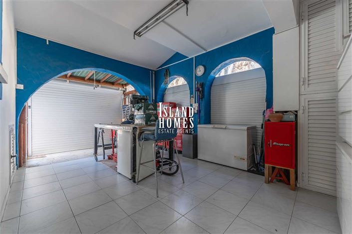 Image No.43-3 Bed Villa / Detached for sale