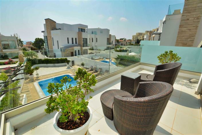 Image No.19-5 Bed Villa / Detached for sale