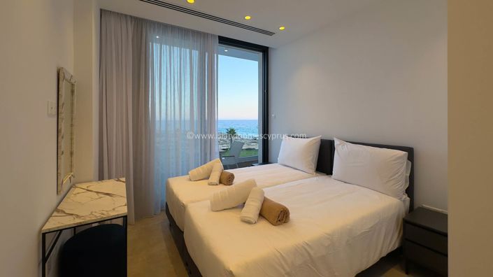 Image No.30-4 Bed Villa / Detached for sale