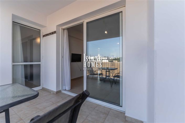 Image No.17-2 Bed Apartment for sale