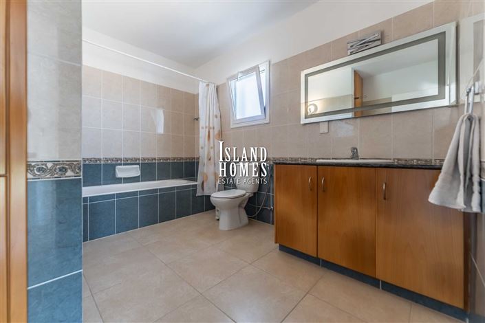 Image No.27-Villa / Détaché de 4 chambres à vendre à Protaras