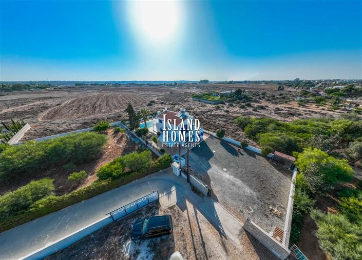 Image No.9-Villa / Détaché de 4 chambres à vendre à Protaras