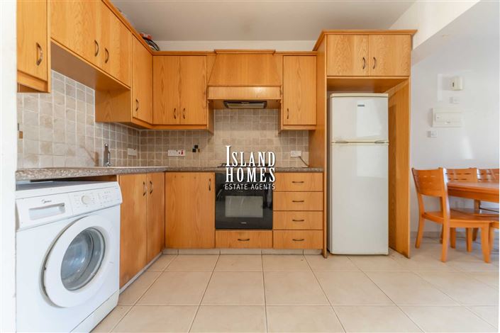 Image No.13-3 Bed Townhouse for sale