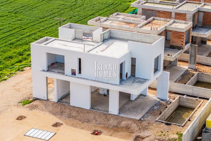 Image No.11-4 Bed Villa / Detached for sale