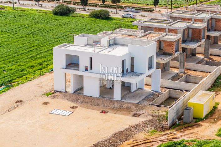 Image No.16-4 Bed Villa / Detached for sale