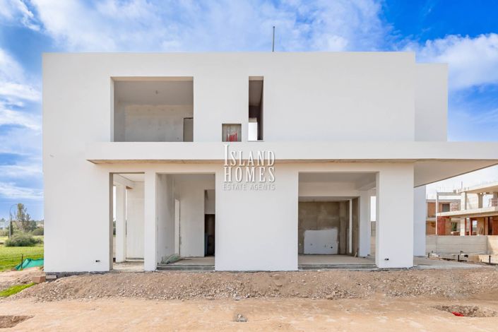 Image No.19-4 Bed Villa / Detached for sale