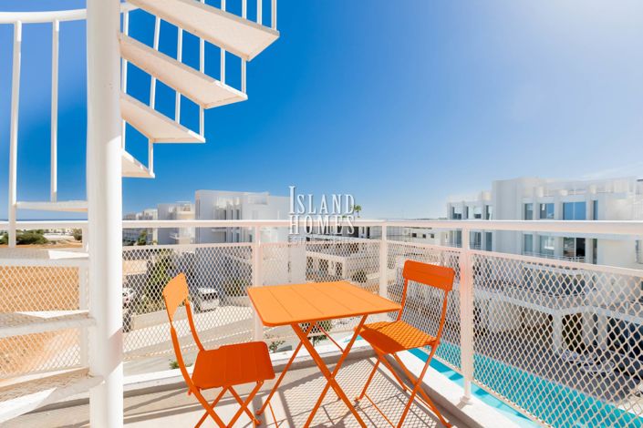 Image No.11-2 Bed Apartment for sale