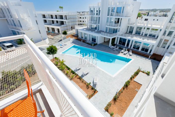 Image No.24-2 Bed Apartment for sale