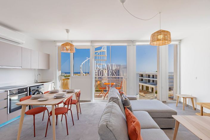 Image No.8-2 Bed Apartment for sale