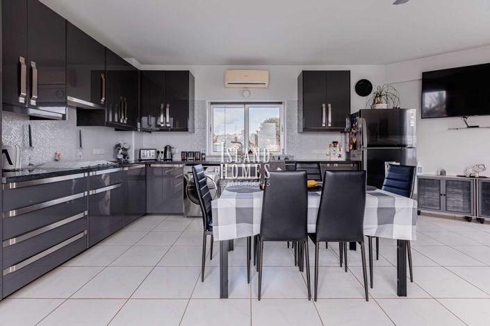 Image No.15-Villa / Détaché de 5 chambres à vendre à Paralimni