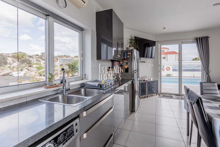 Image No.16-Villa / Détaché de 5 chambres à vendre à Paralimni