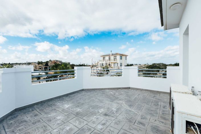 Image No.31-Villa / Détaché de 5 chambres à vendre à Paralimni