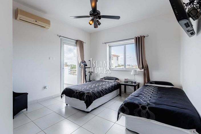 Image No.32-Villa / Détaché de 5 chambres à vendre à Paralimni