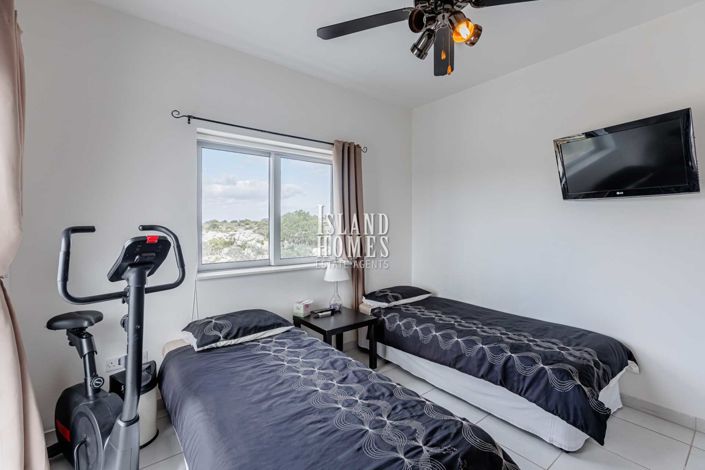 Image No.33-Villa / Détaché de 5 chambres à vendre à Paralimni