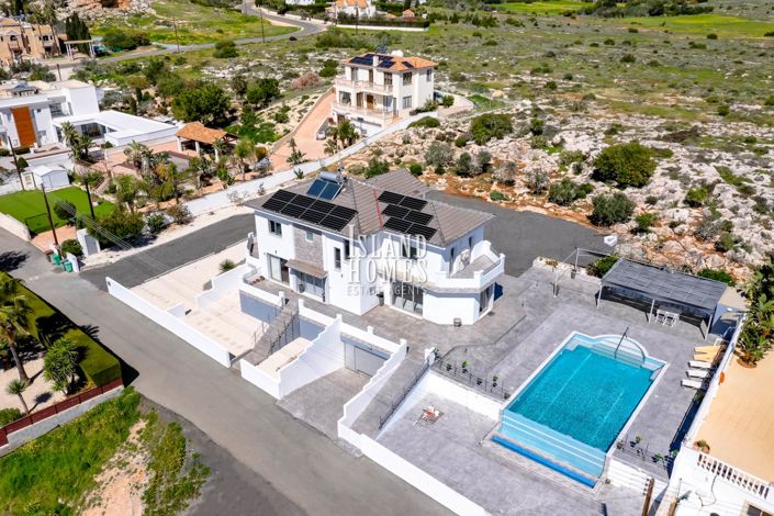 Image No.35-Villa / Détaché de 5 chambres à vendre à Paralimni