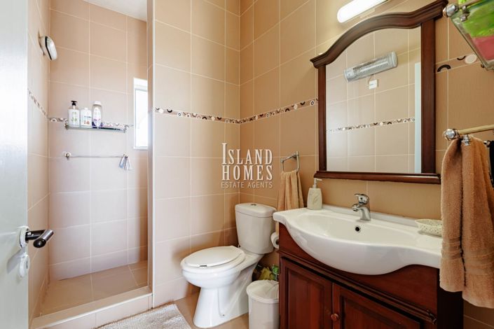 Image No.39-Villa / Détaché de 5 chambres à vendre à Paralimni