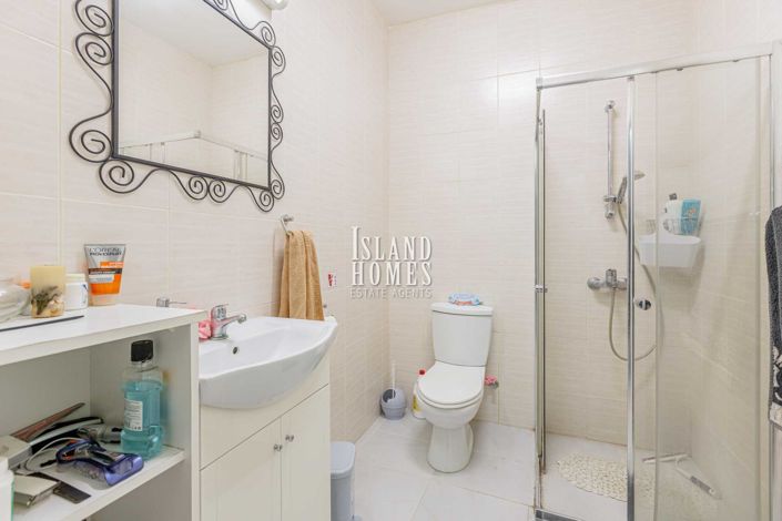 Image No.42-Villa / Détaché de 5 chambres à vendre à Paralimni