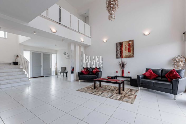 Image No.7-Villa / Détaché de 5 chambres à vendre à Paralimni